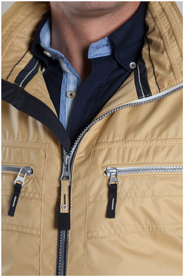 Abrigo, Parkas y Chalecos Finos, 107500, MOSTAZA