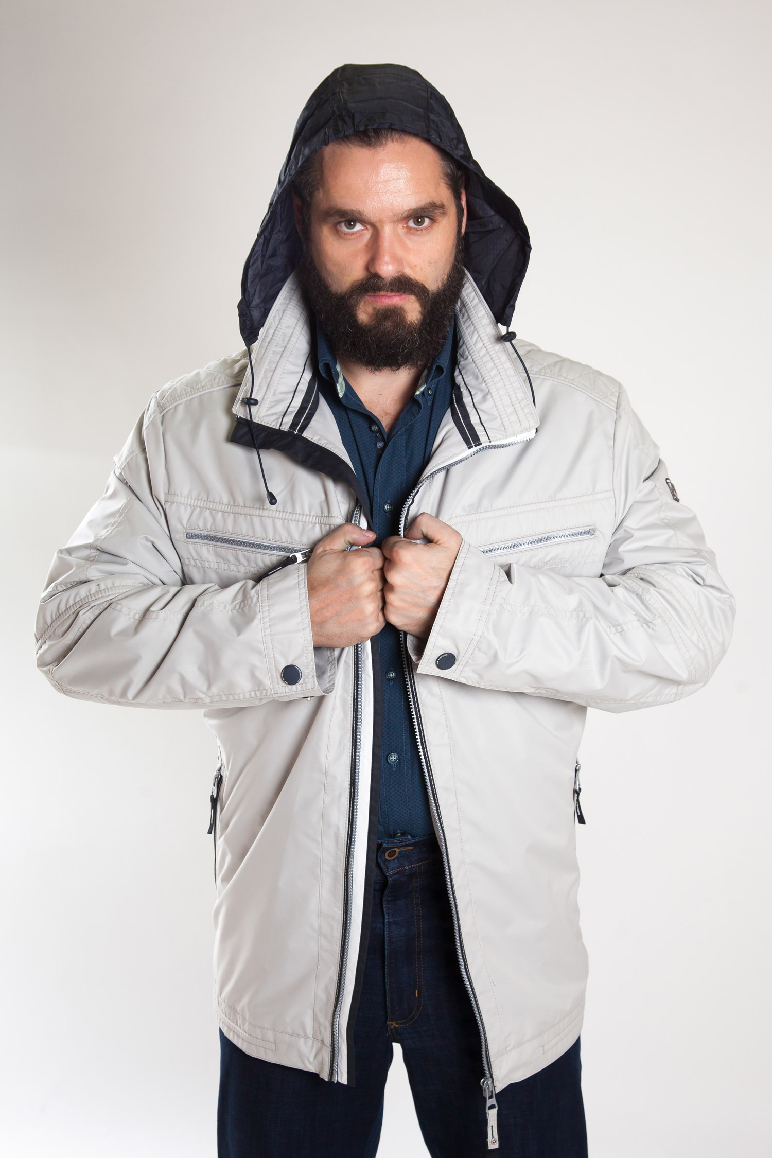 Abrigo, Parkas y Chalecos Finos, 107499, ARENA | Zoom