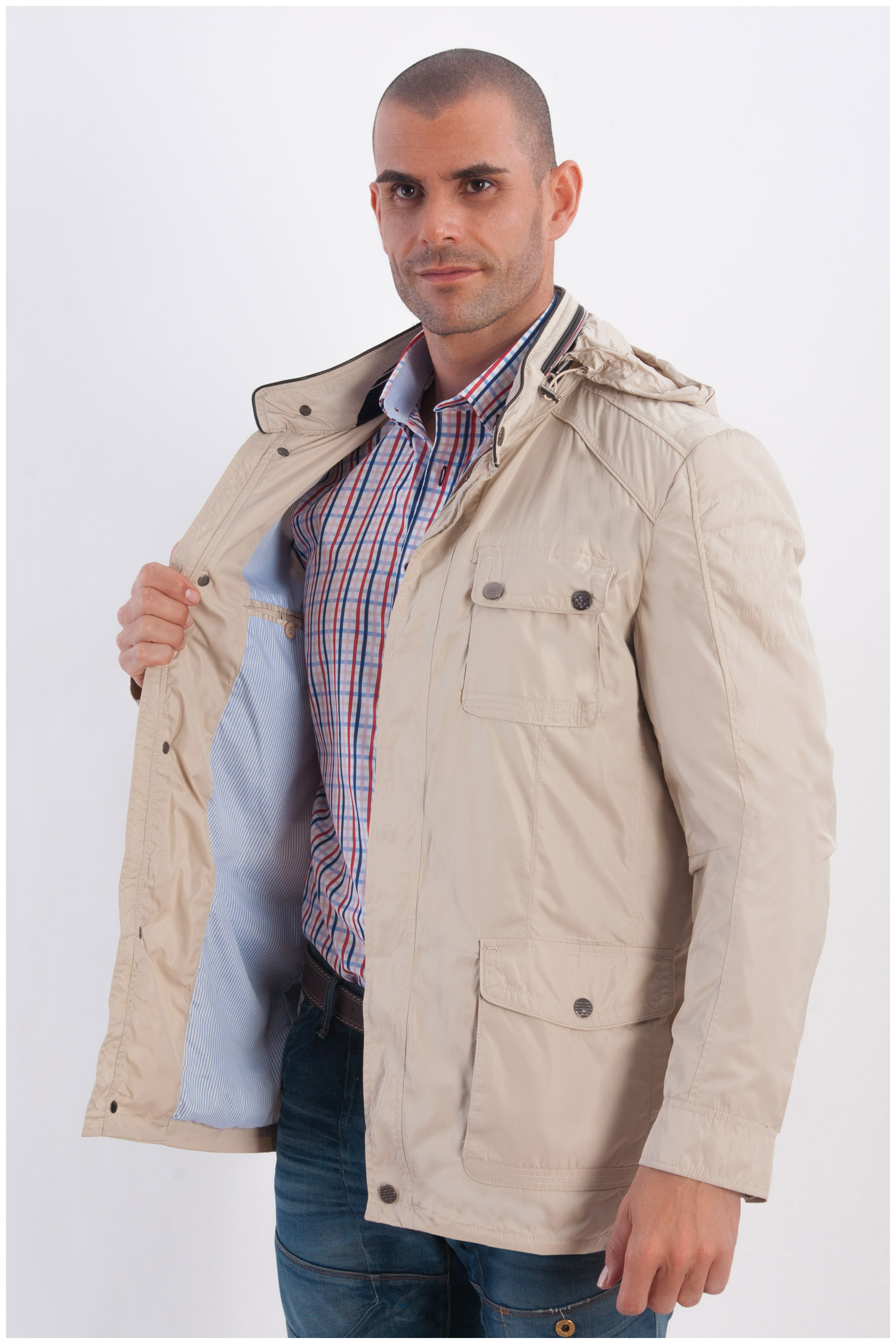 Abrigo, Parkas y Chalecos Finos, 107896, ARENA | Zoom